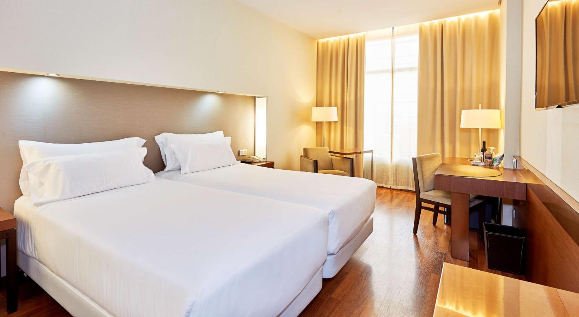 Hotel Nh Plaza De Armas