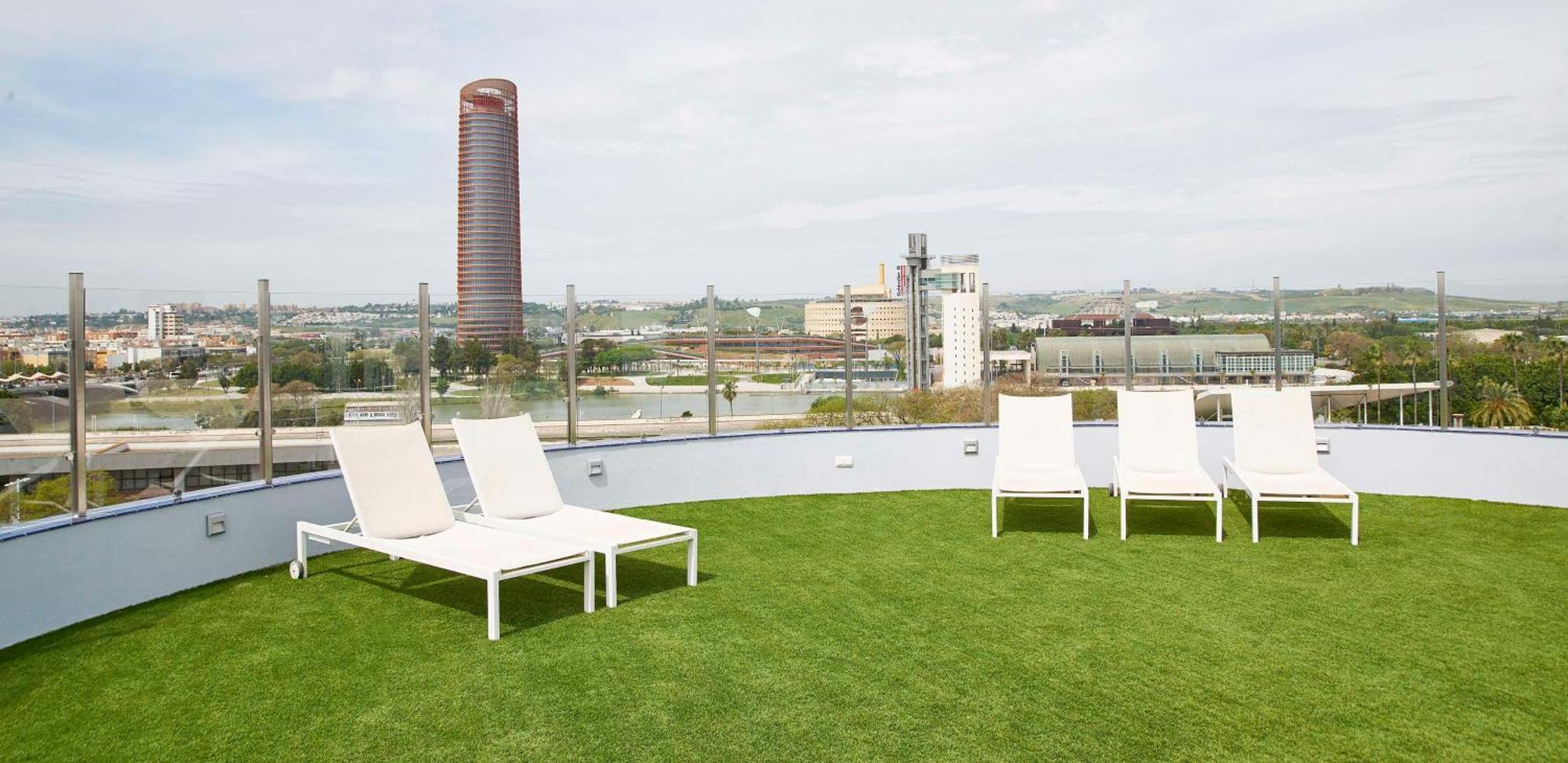 Hotel Nh Plaza De Armas