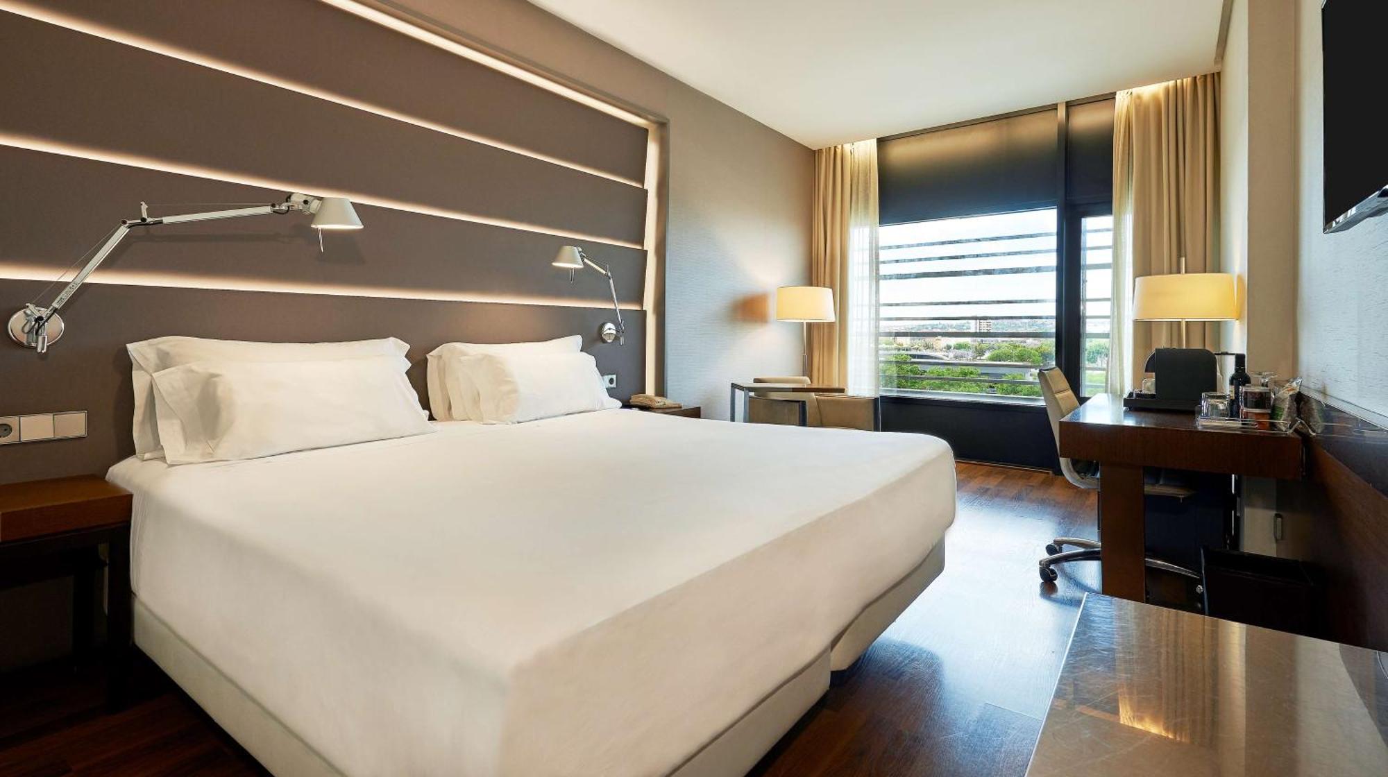 Nh Plaza De Armas Hotel Seville